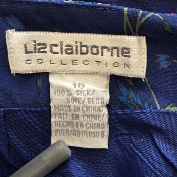 Liz Claiborne Blue Floral Print Faux Wrap Short Skirt. 100% Silk. Lined. Plus 16 - Picture 6 of 8